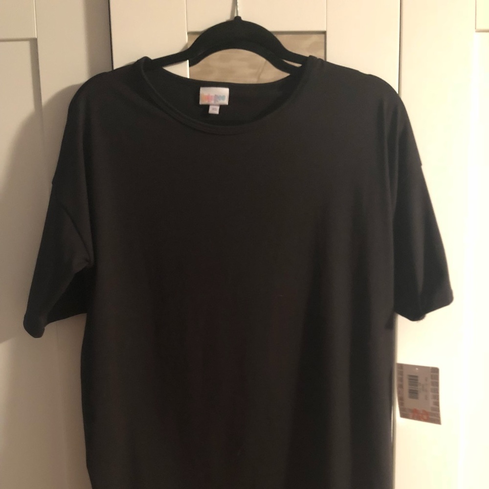 Lularoe Irma top